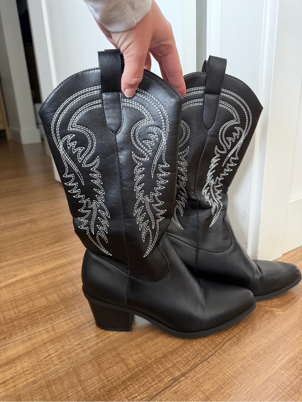 SHEIN Black Knee-High Western Boots with White Stitching